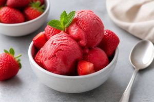 Strawberry sorbet: a refreshing and healthy homemade recipe